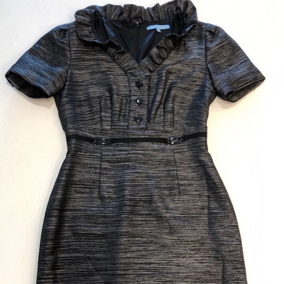 ANTONIO MELANI Dresses & Skirts - Antonio Melani Metallic Silver/Black Dress🖤